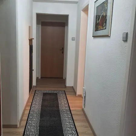 Moebliertes Apartment